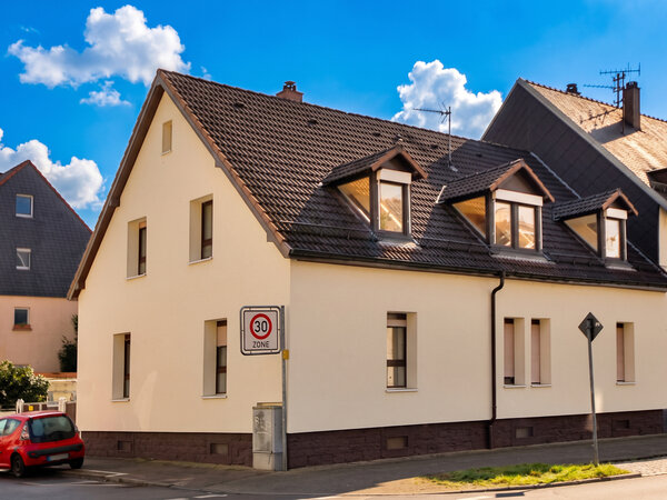 Dreifamilienhaus mit Wärmedämmung in gefragter Lage von Grünwinkel