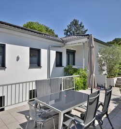 Großer Terrassenbereich