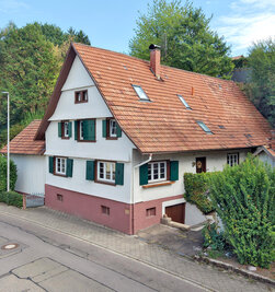 Außenansicht - Straßenseite