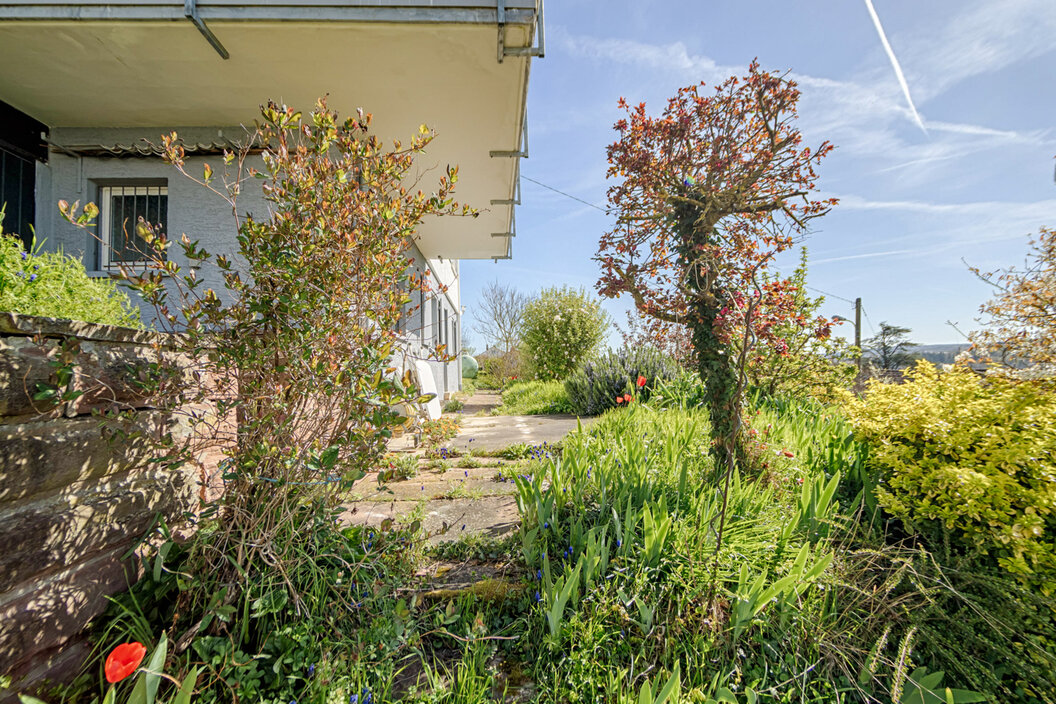 Haus Außenansicht