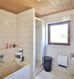 Tageslichtbad im 1. OG