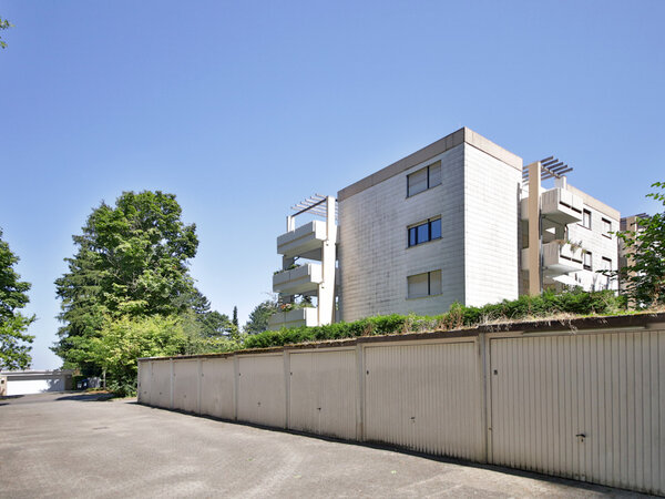 Solide Kapitalanlage im Grünen – vermietete 2-Zimmer-Wohnung mit Garage