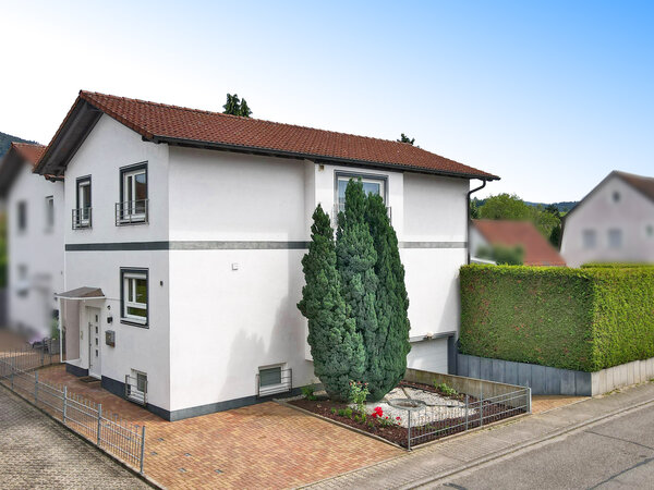 Bezugsfertiges Einfamilienhaus in Sinzheim – komplett möbliert und liebevol...
