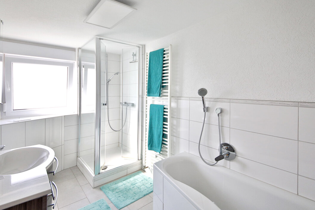 Badezimmer im Dachgeschoss