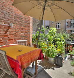 Balkon mit Zugang Garten