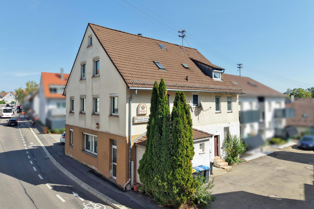 Straßenansicht