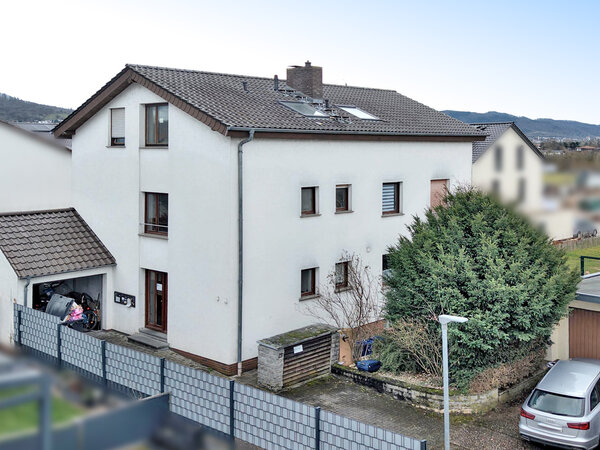 PREISANPASSUNG - Modernisierungsbedürftiges Dreifamilienhaus in sehr guter ...