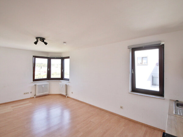 Ideale Singlewohnung oder Kapitalanlage – 1-Zimmer-Wohnung mit Stellplatz u...