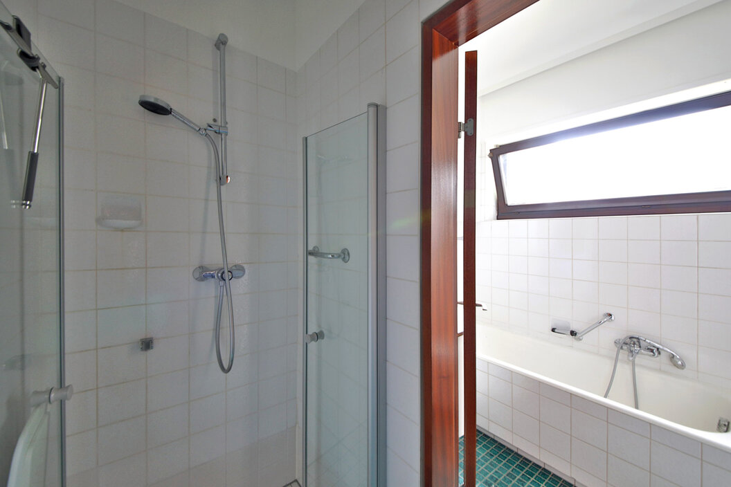 Dusche